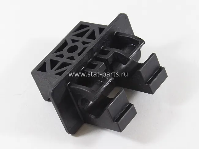 38068200 КРЕПЕЖ ЗАДНЕЙ КАРЕТКИ