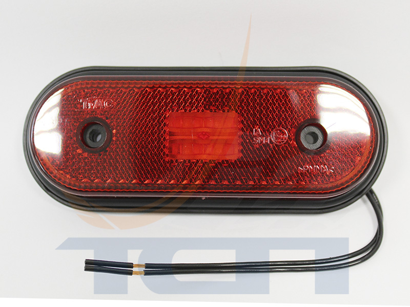 Фонарь габаритный маркерный красный 12/24V 4LED 013.3731-07 ТрАС - 3